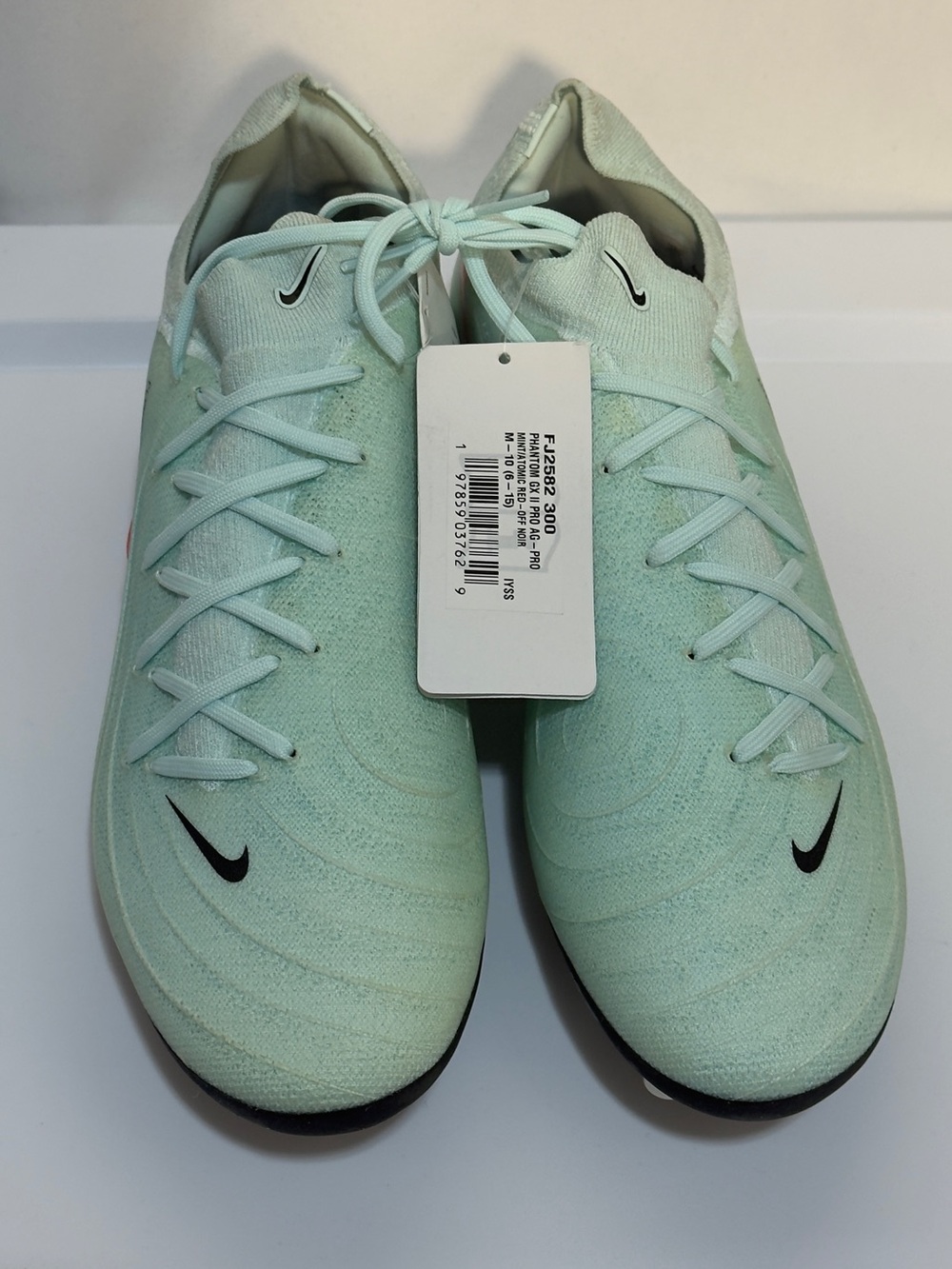 NWT Nike Phantom GX II Pro AG Soccer Cleats Size 10 (Storage Discoloration